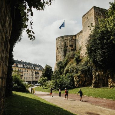 Au pied du château de Caen