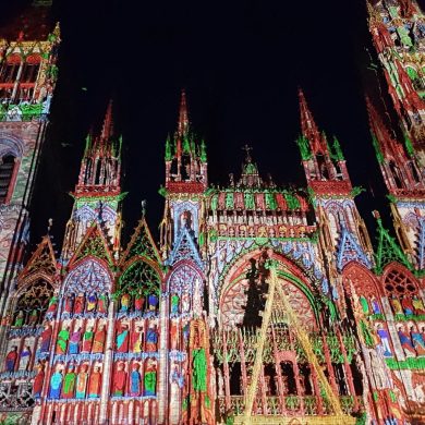 Lichtshow op de kathedraal van Rouen