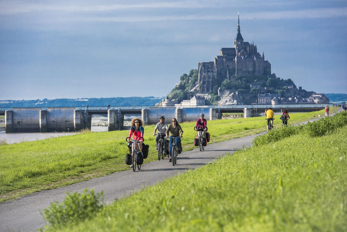 Fietsen rond de Mont Saint-Michel© Véloscénie / David Darrault